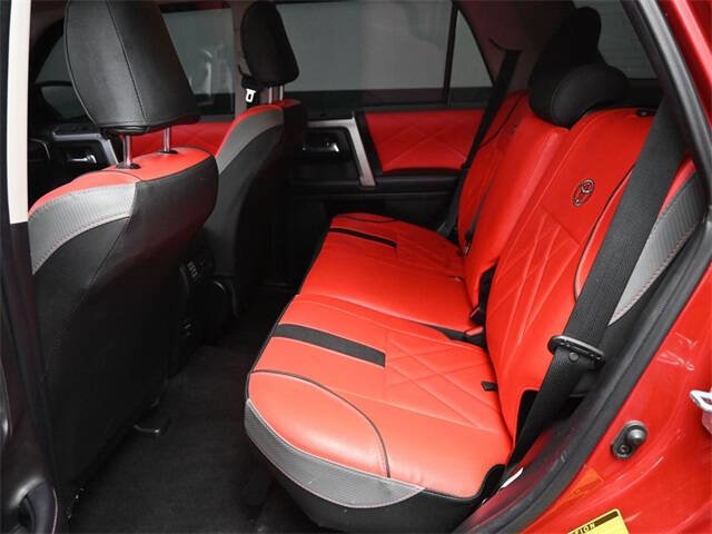 Used 2019 Toyota 4Runner Limited image 7