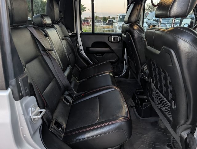 Used 2023 Jeep Gladiator Rubicon w/ LED Lighting Group AWD/4WD image 30