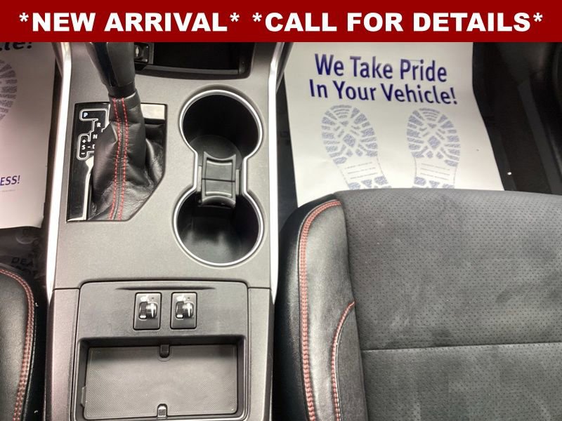 Used 2015 Toyota Camry XSE w/ Moonroof Package image 26
