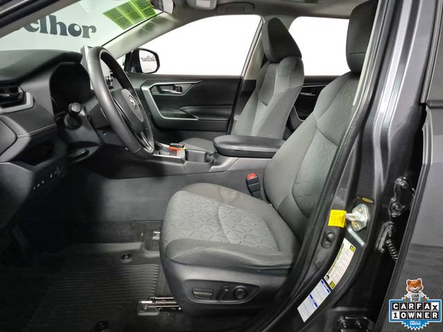 Certified 2022 Toyota RAV4 XLE w/ Convenience Package AWD/4WD image 9