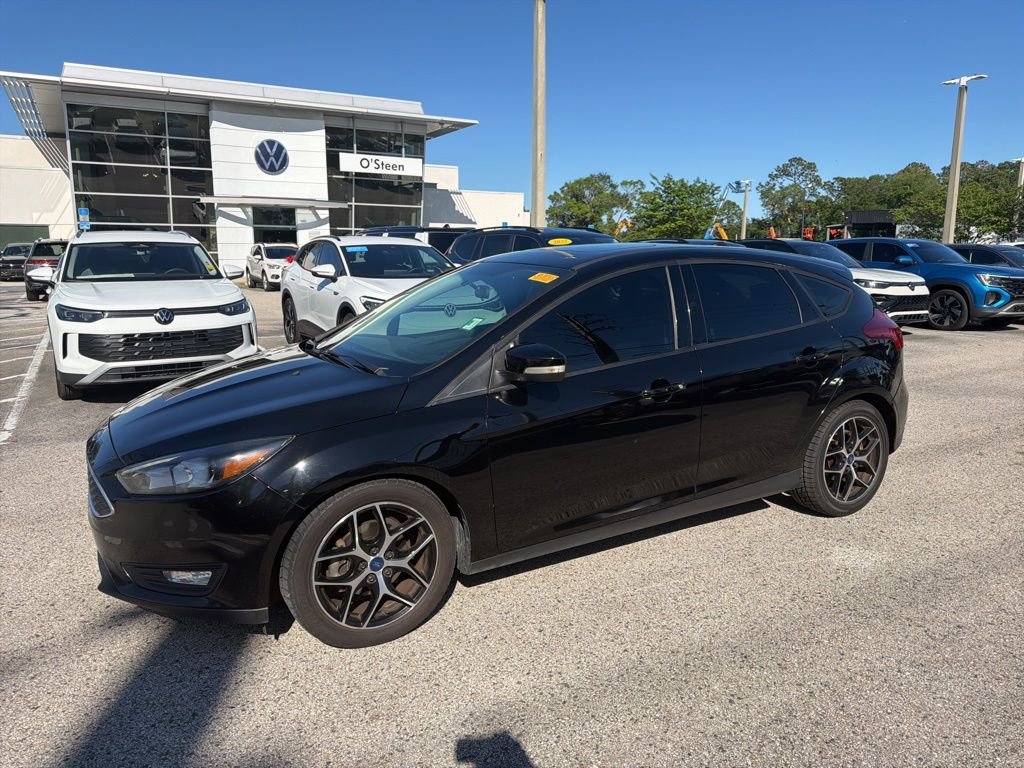 Used 2017 Ford Focus SEL w/ Cold Weather Package image 25