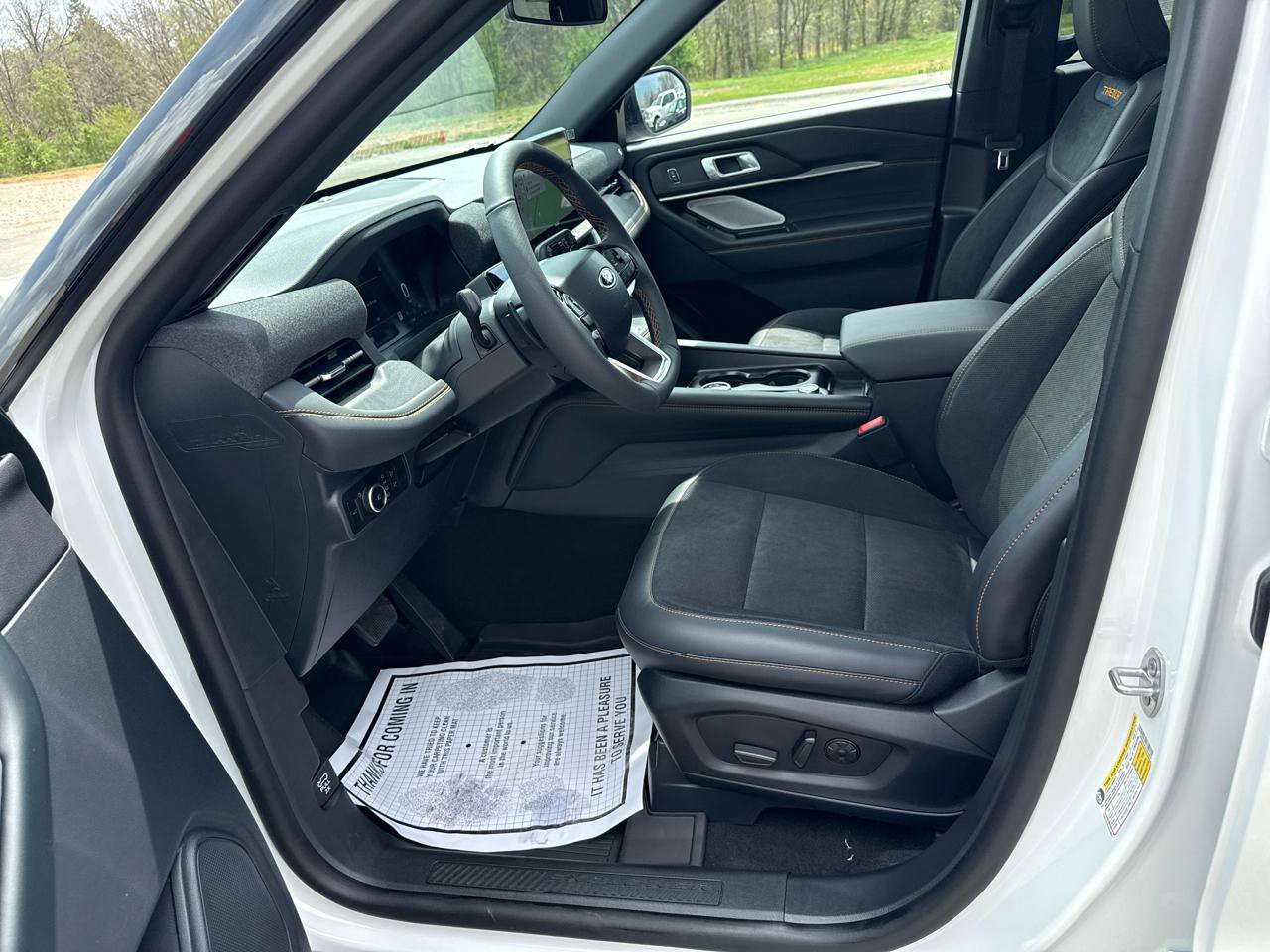 New 2026 Ford Explorer Tremor w/ Tremor Ultimate Package AWD/4WD image 34