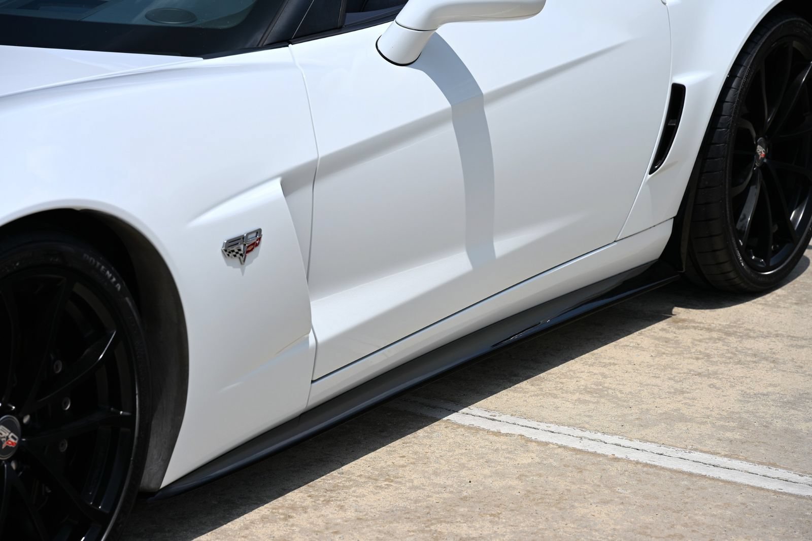 Used 2013 Chevrolet Corvette 427 w/ 1SC Preferred Equipment Group RWD image 15