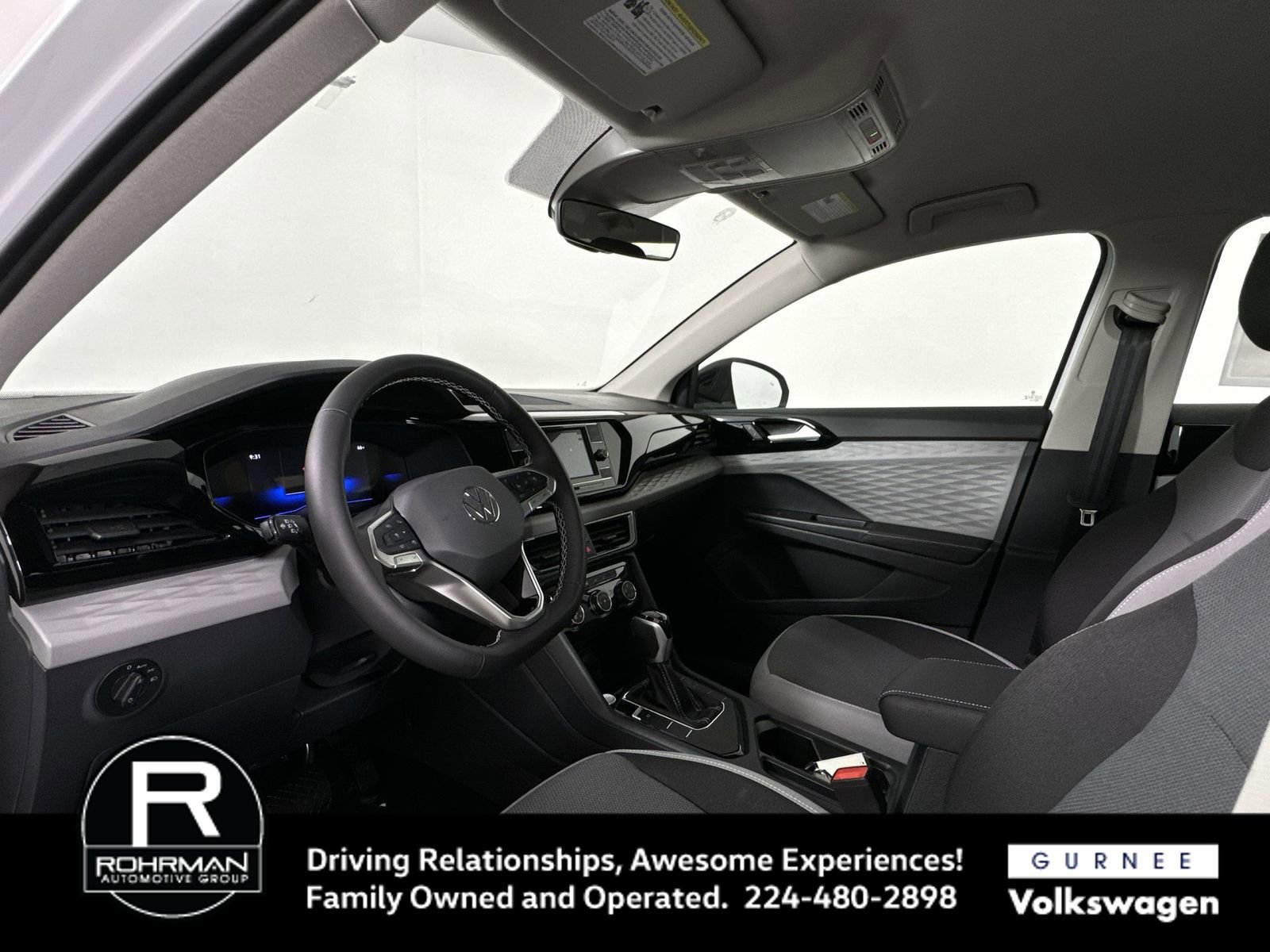 Used 2024 Volkswagen Taos S image 4