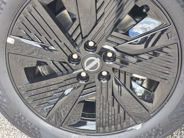 New 2026 Nissan Murano SV AWD/4WD image 9