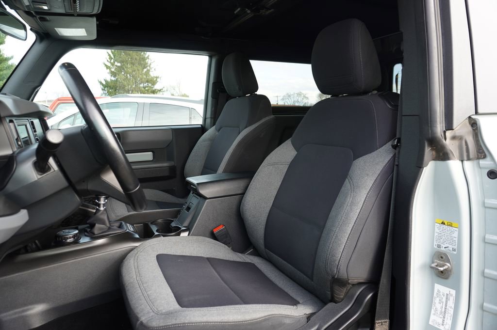 Used 2021 Ford Bronco Big Bend image 2