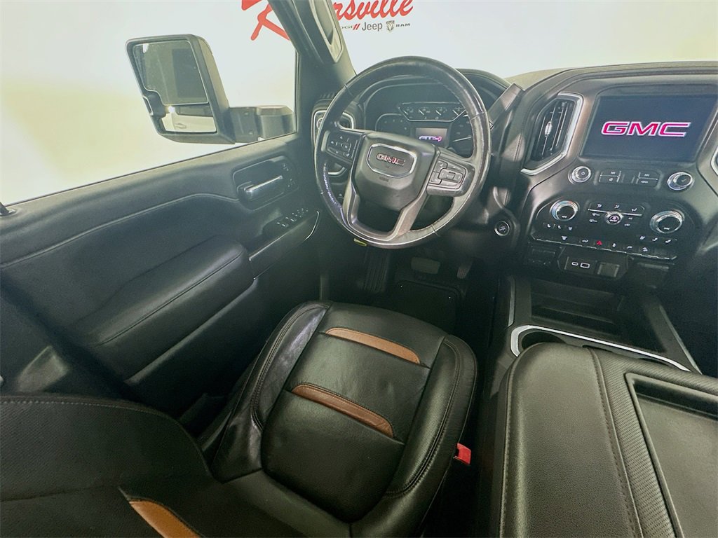 Used 2022 GMC Sierra 2500 AT4 w/ Gooseneck/5TH Wheel Package image 9