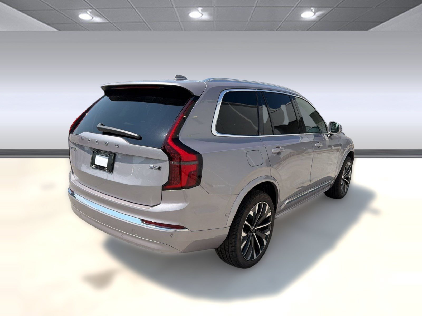 New 2026 Volvo XC90 B6 Plus w/ Protection Package AWD/4WD image 9