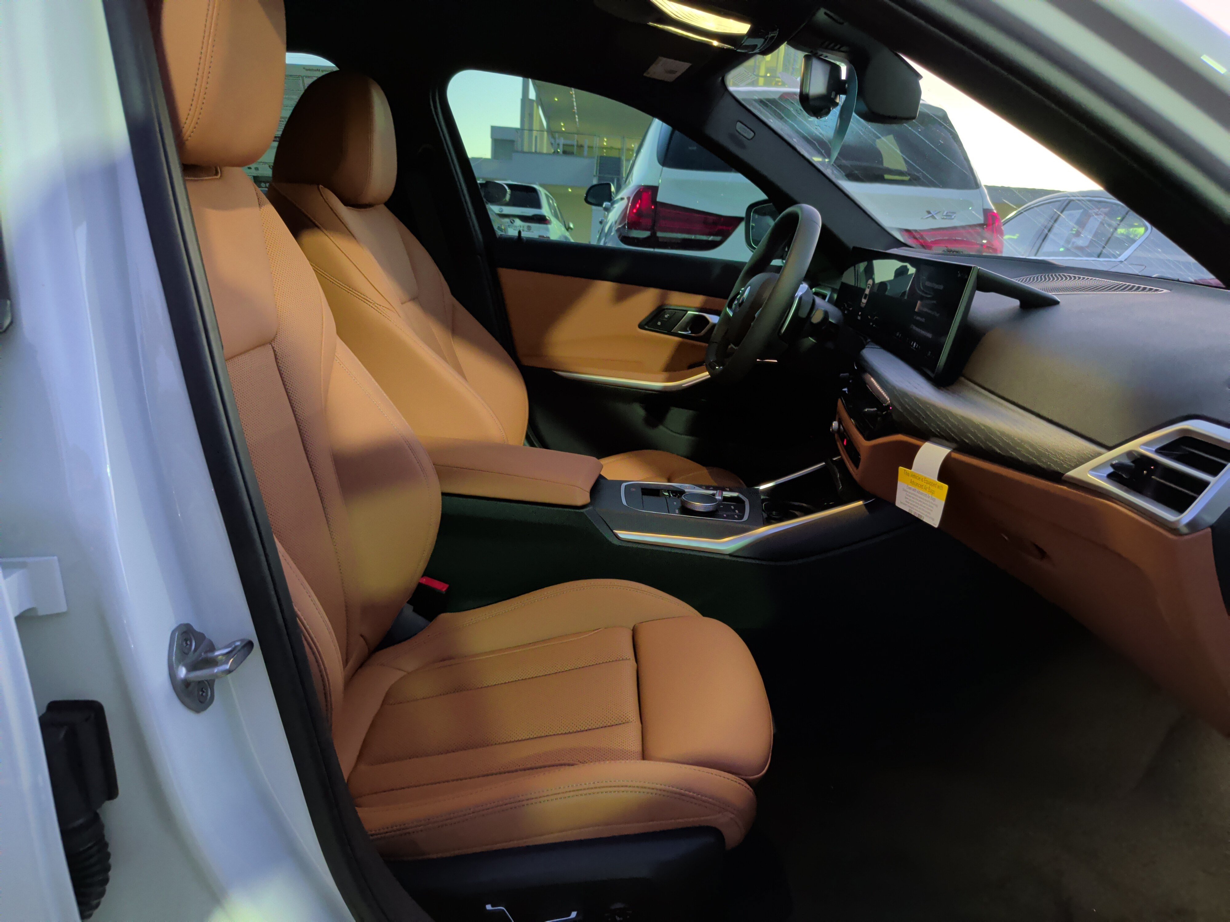 Used 2026 BMW 330i Sedan w/ Premium Package RWD image 31
