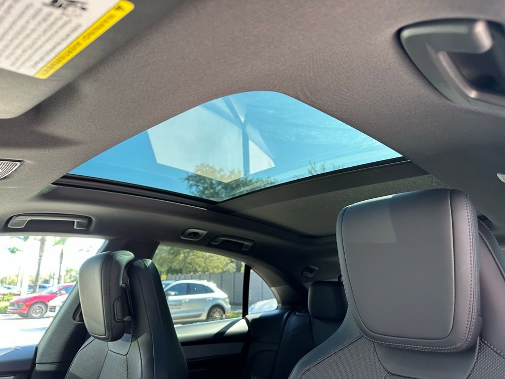 Used 2024 Porsche Macan 4 Electric image 23