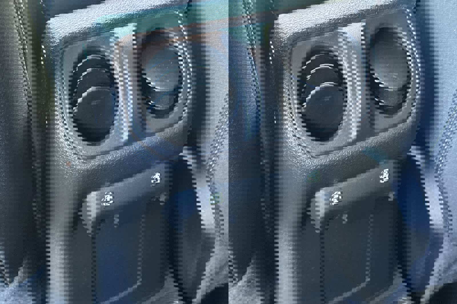 Used 2022 Jeep Gladiator Sport image 14