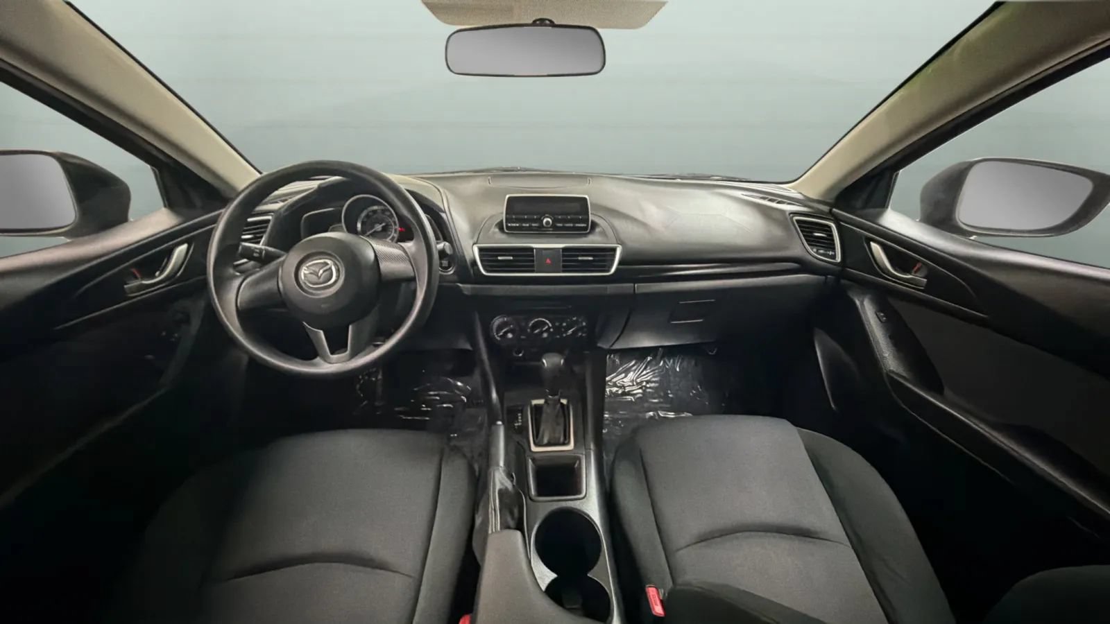 Used 2015 MAZDA MAZDA3 i SV FWD image 9