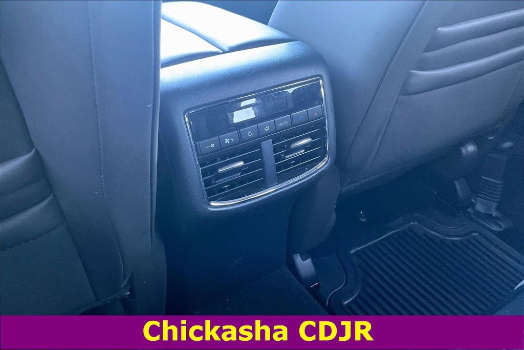Used 2020 MAZDA CX-9 Signature image 10