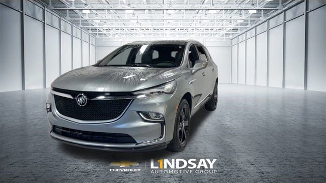 Used 2023 Buick Enclave Essence w/ Sport Touring Edition image 5