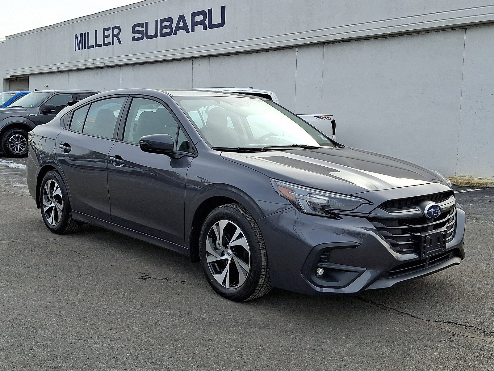 Certified 2025 Subaru Legacy Premium image 1