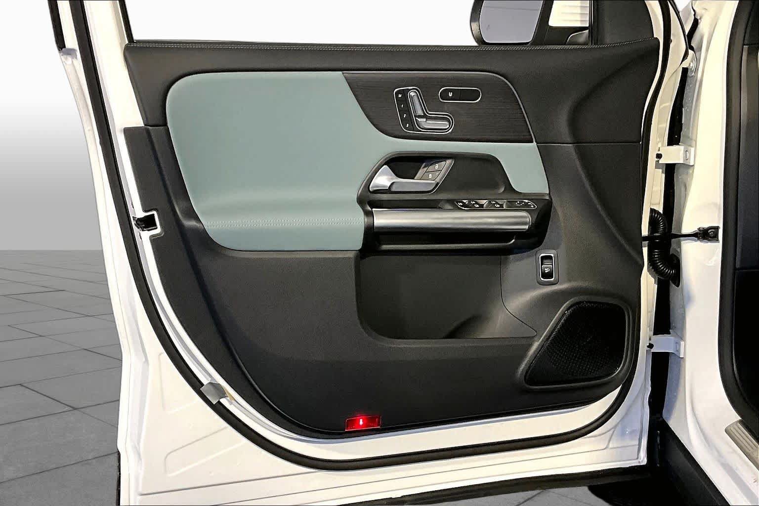 New 2026 Mercedes-Benz GLA 250 4MATIC image 11