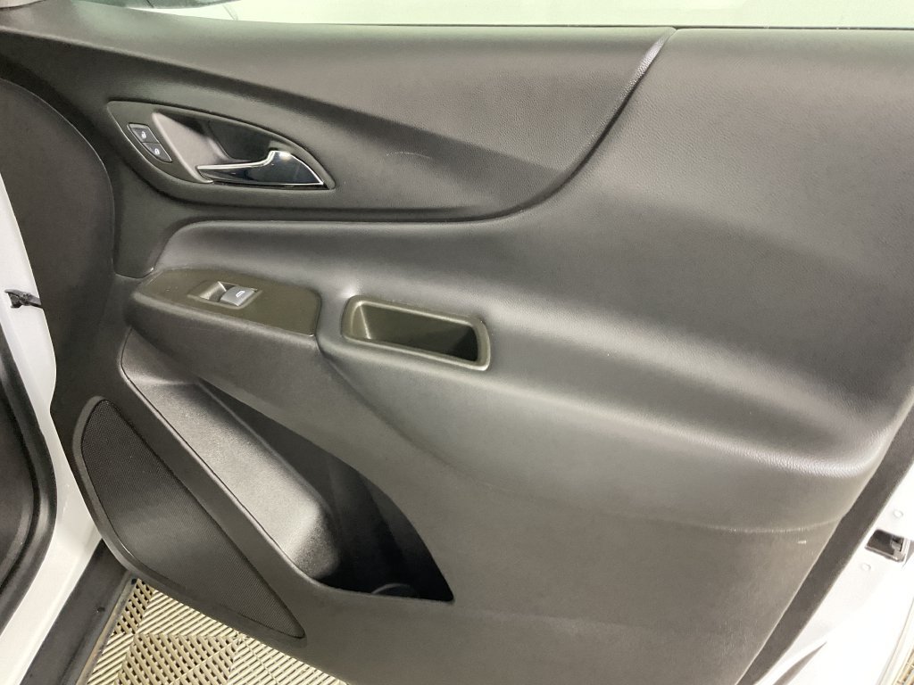 Used 2024 Chevrolet Equinox LT AWD/4WD image 23