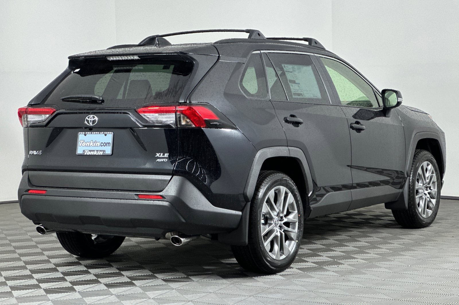 New 2025 Toyota RAV4 XLE Premium image 4