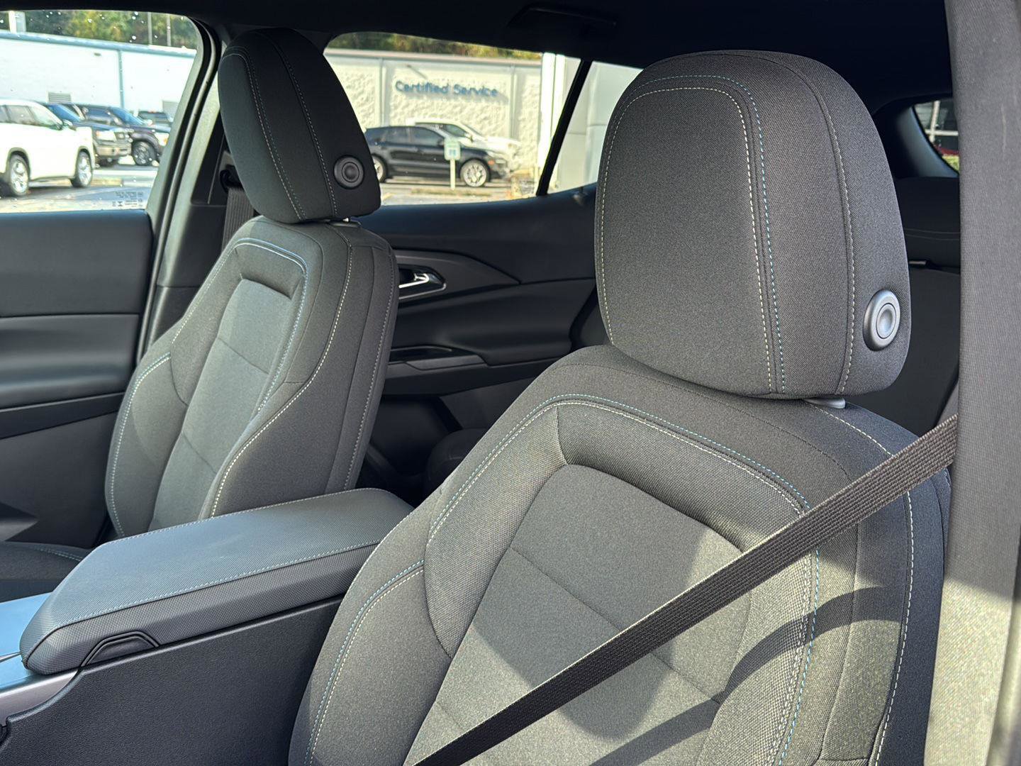 New 2026 Chevrolet Equinox EV LT w/ Comfort Package image 26