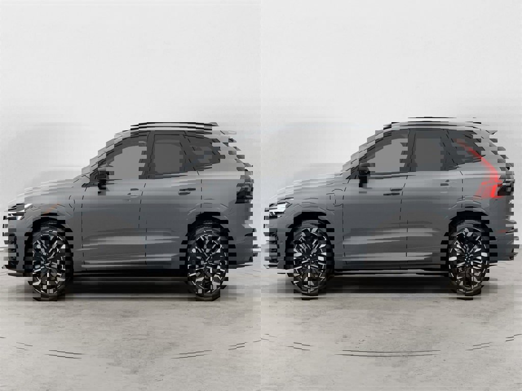New 2026 Volvo XC60 T8 Ultra w/ Protection Package Premier image 2