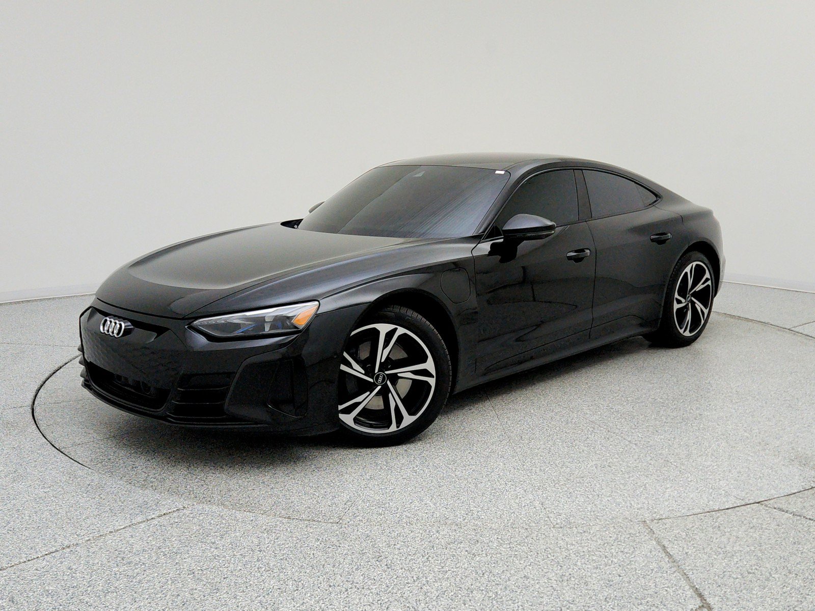 Used 2023 Audi e-tron GT Prestige AWD/4WD image 1