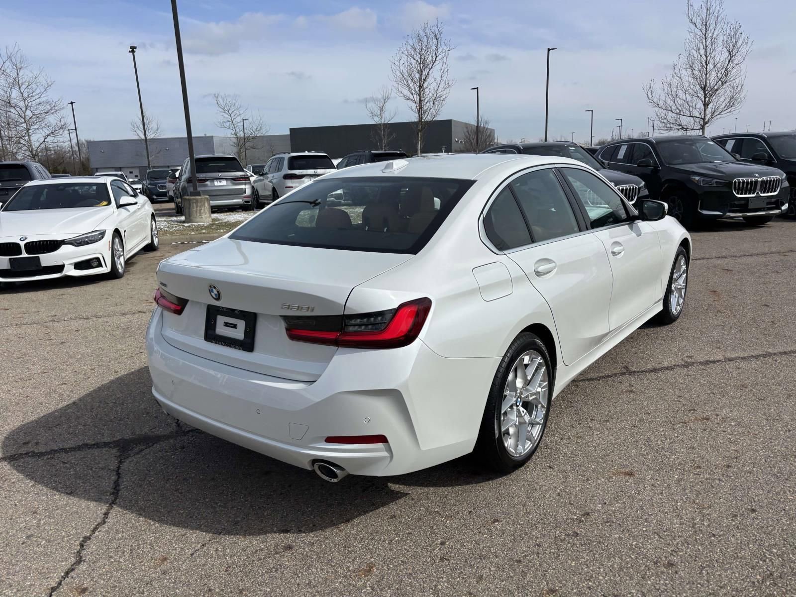 New 2026 BMW 330i xDrive Sedan w/ Premium Package image 7