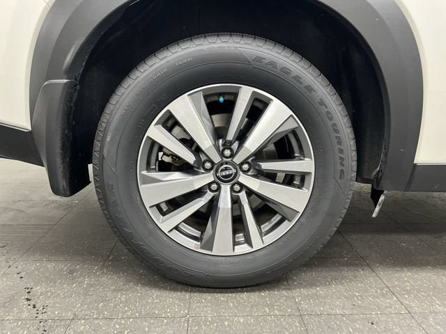 Used 2024 Nissan Pathfinder SL AWD/4WD image 33