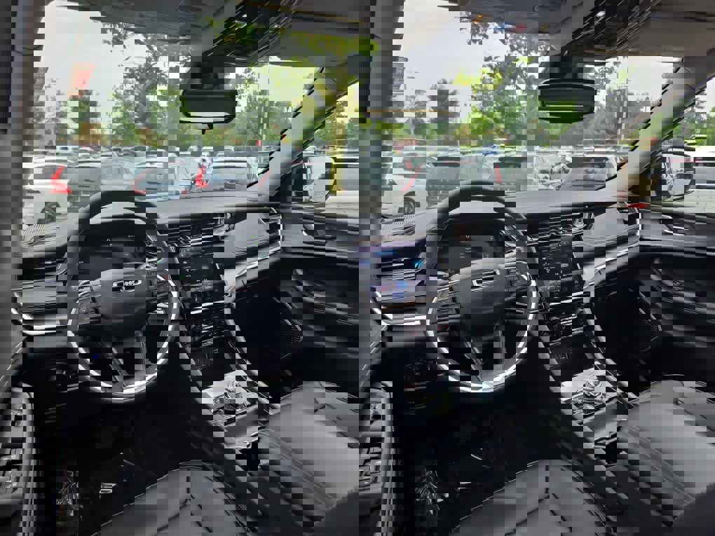 Used 2023 Jeep Grand Cherokee 4WD 4xe image 25