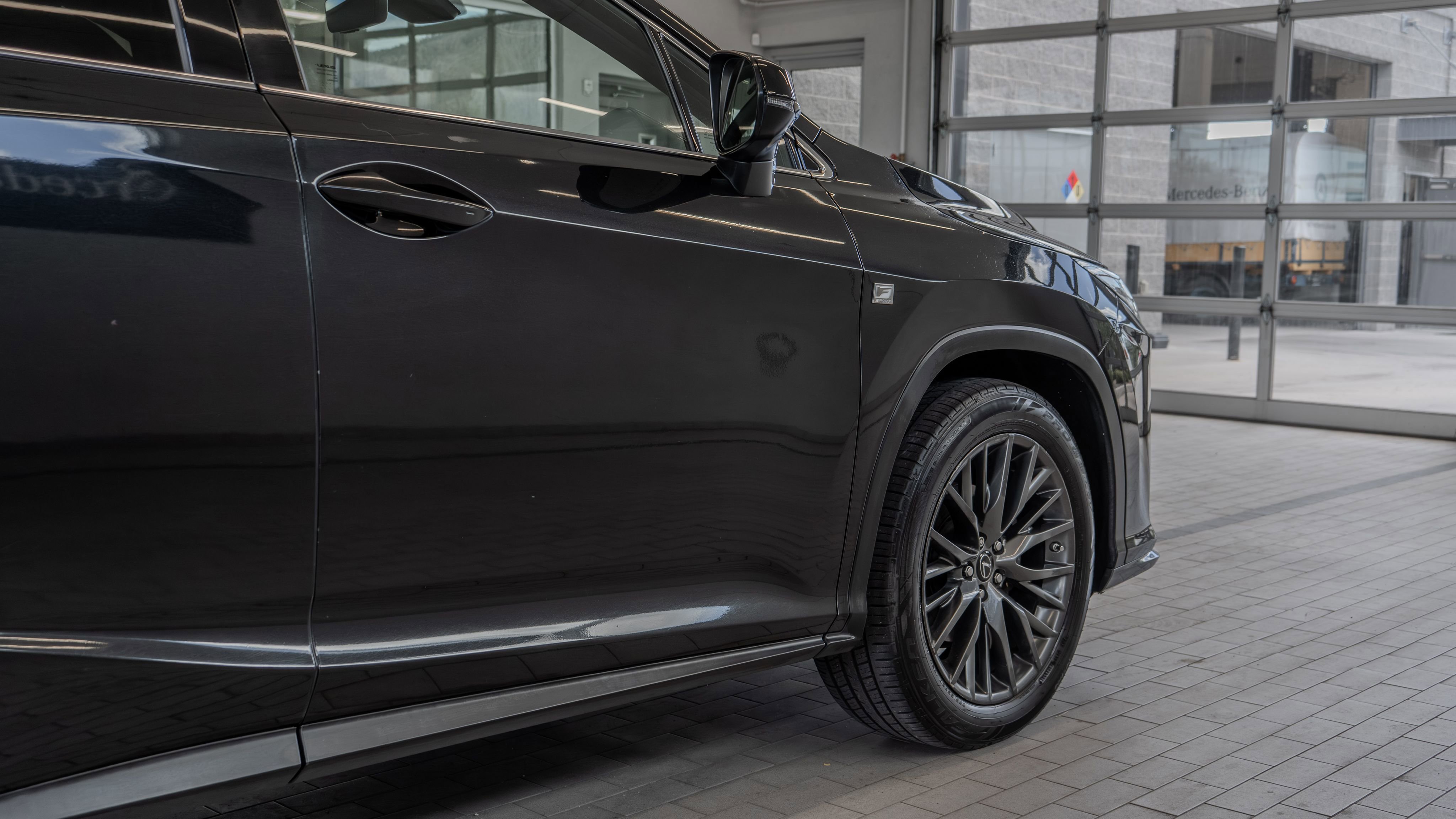 Used 2017 Lexus RX 350 F Sport w/ Accessory Package AWD/4WD image 32