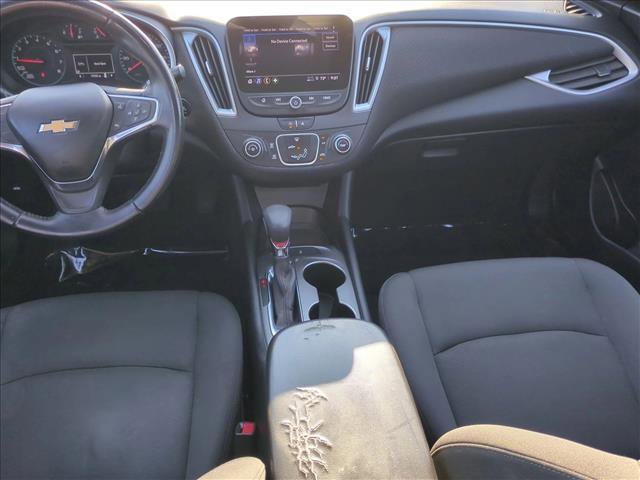 Used 2021 Chevrolet Malibu RS FWD image 16