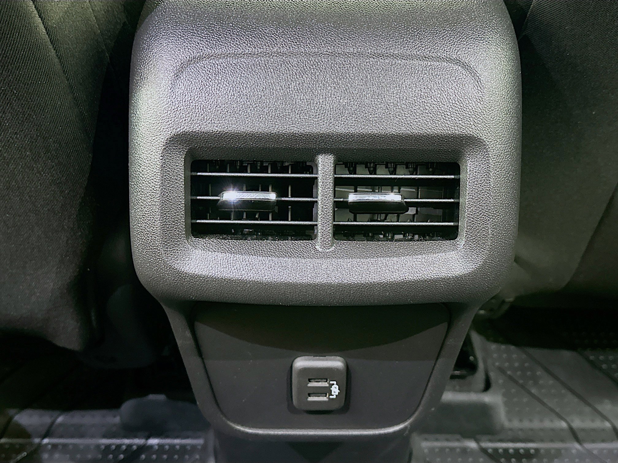 Used 2024 Chevrolet Equinox LS w/ LS Convenience Package image 25