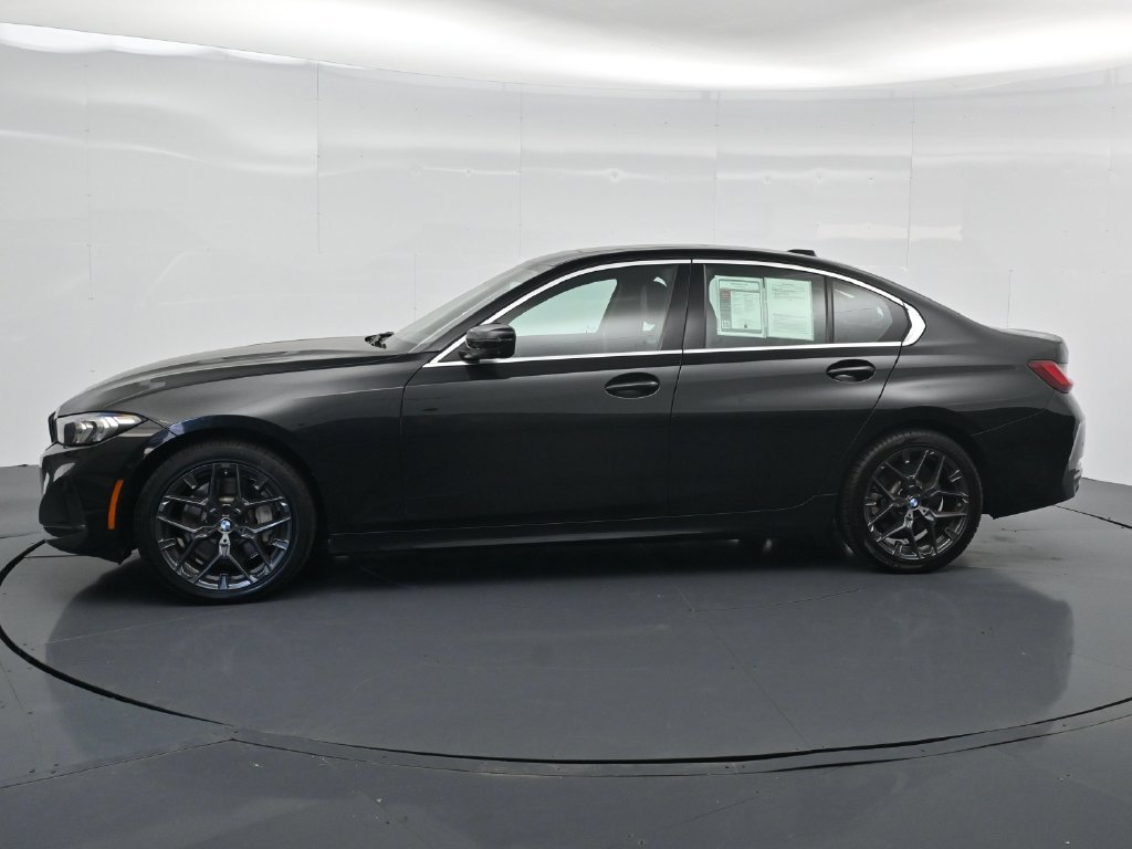 Used 2025 BMW 330i Sedan w/ Convenience Package RWD image 2