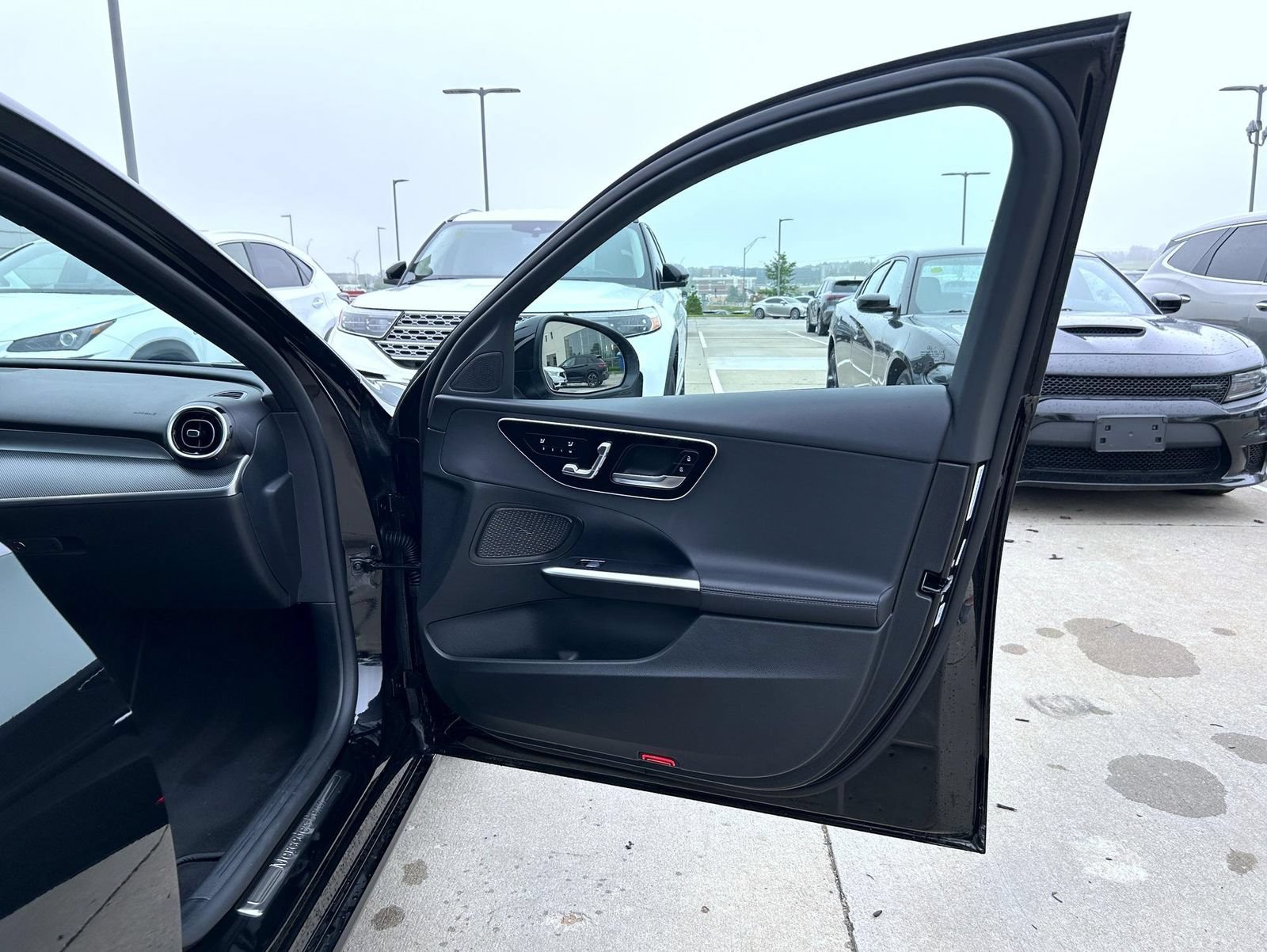 Used 2024 Mercedes-Benz C 300 Sedan image 16