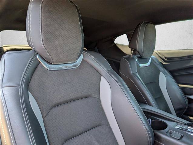 Used 2021 Chevrolet Camaro SS RWD image 19