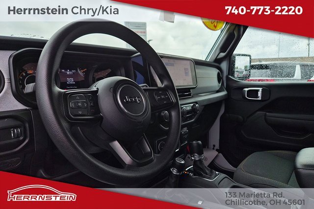 Used 2024 Jeep Wrangler Sport image 18