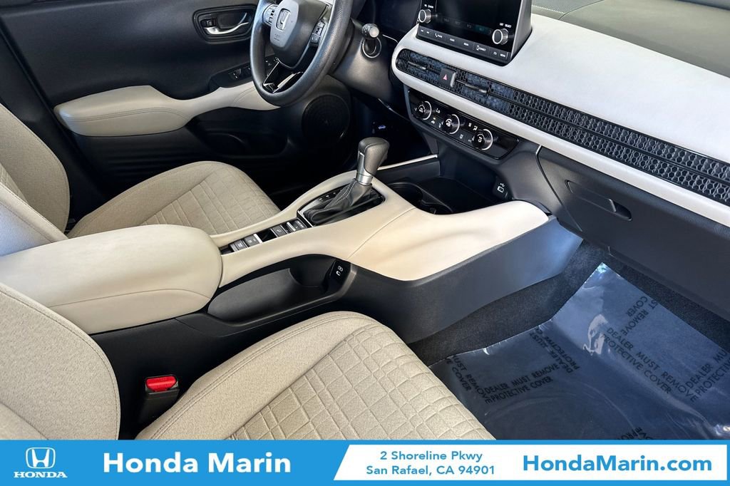 Certified 2025 Honda HR-V LX image 20