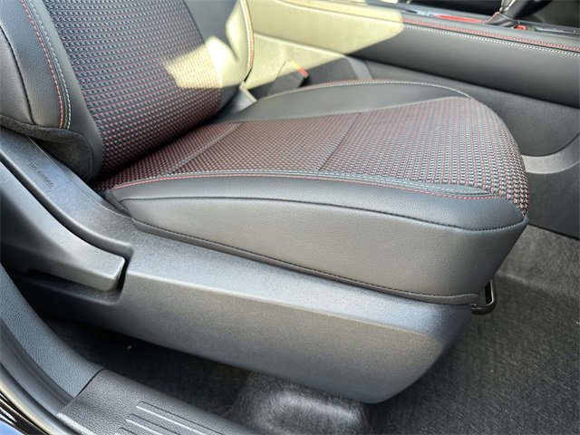 New 2026 Nissan Kicks SR image 9