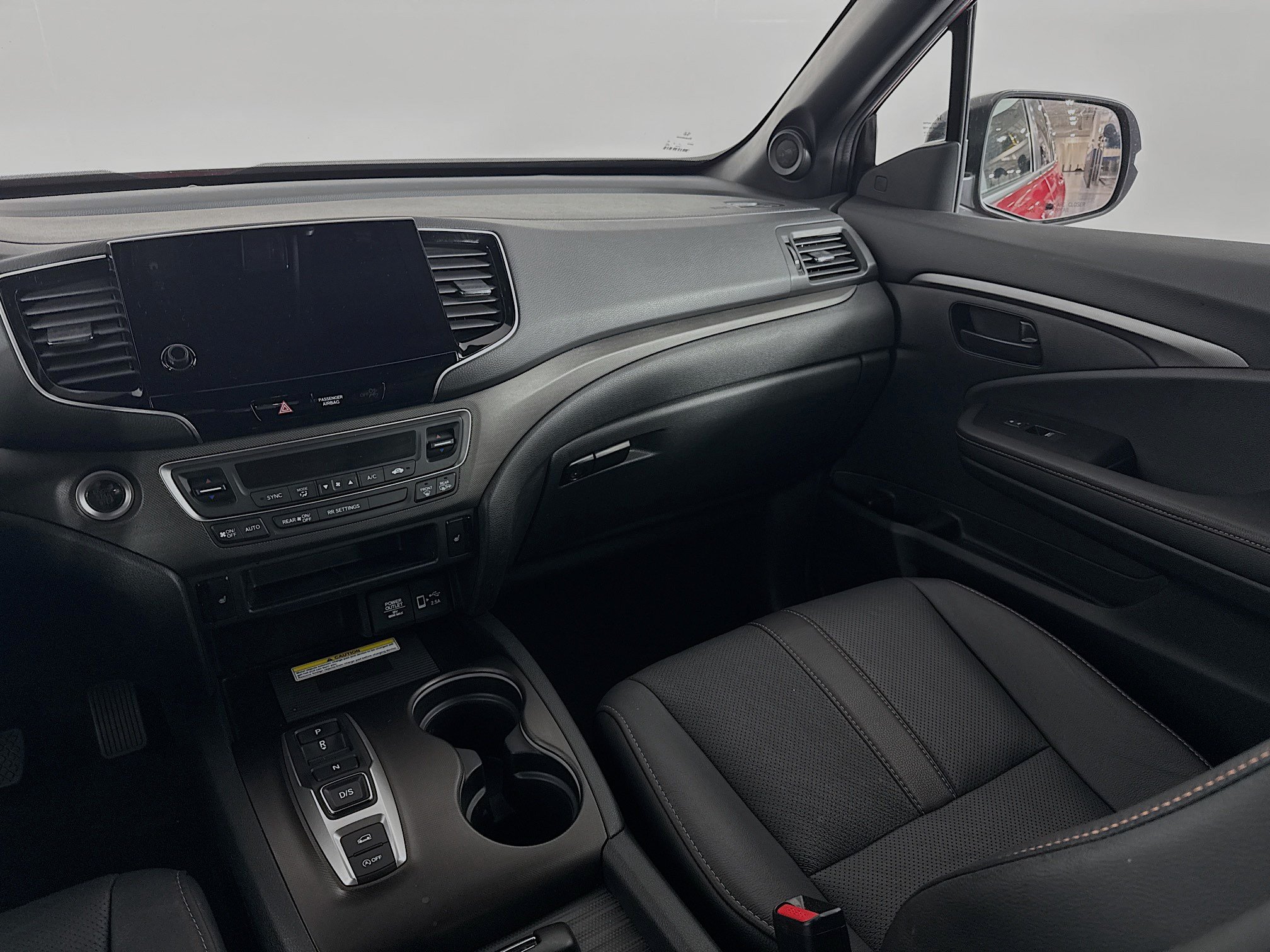 Certified 2023 Honda Passport TrailSport image 24