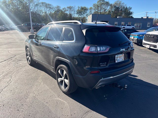 Used 2019 Jeep Cherokee Limited AWD/4WD image 6