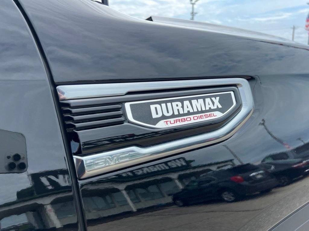 Used 2026 GMC Sierra 1500 AT4 w/ AT4 Premium Package AWD/4WD image 14