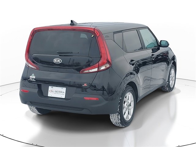 Certified 2021 Kia Soul S image 4