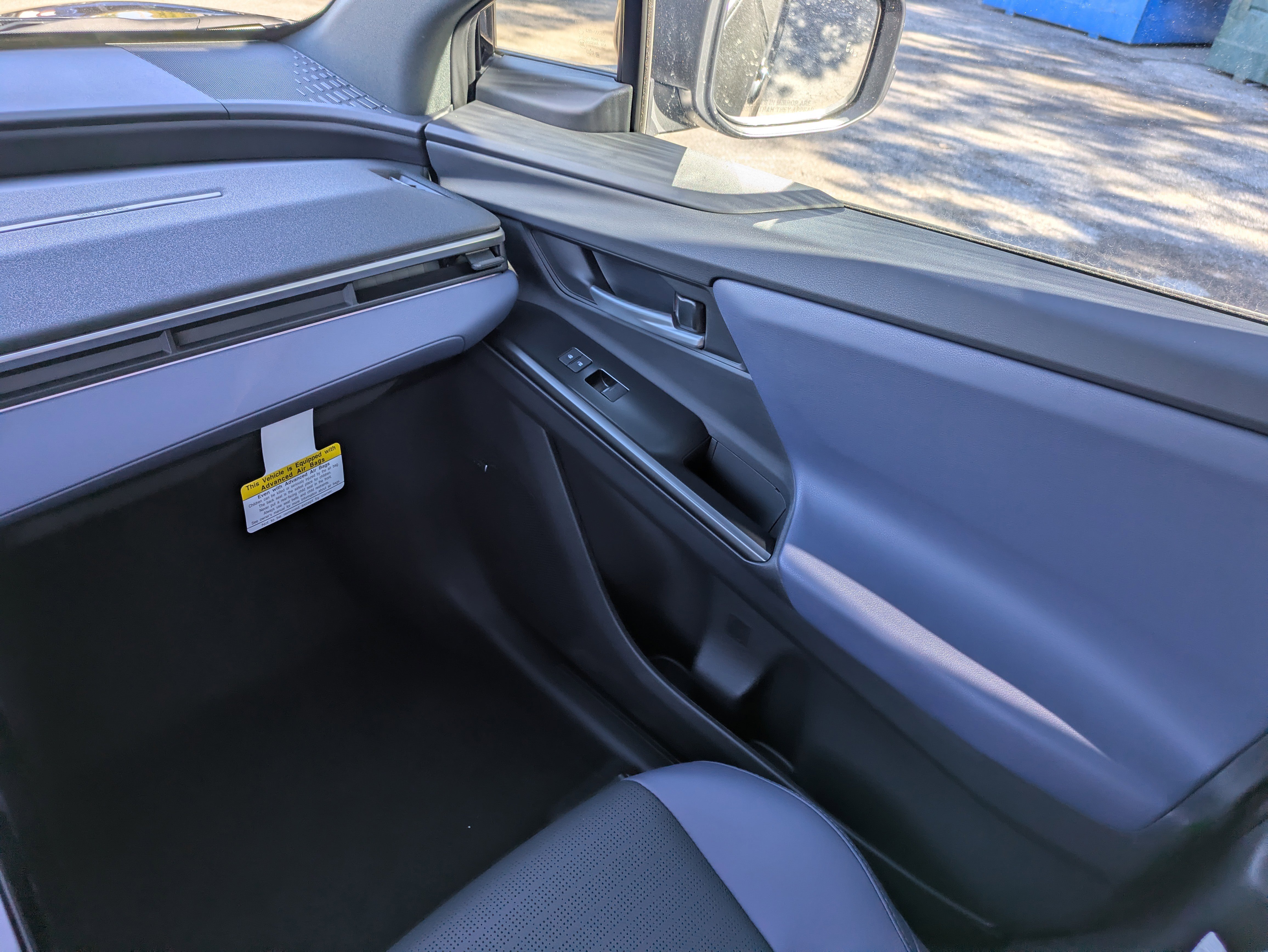 New 2026 Subaru Solterra image 16