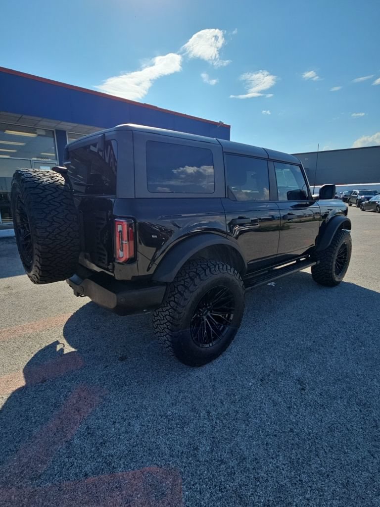 Used 2024 Ford Bronco Wildtrak AWD/4WD image 7