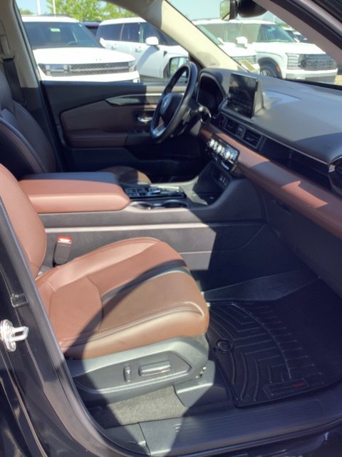 Used 2024 Honda Pilot Elite image 24