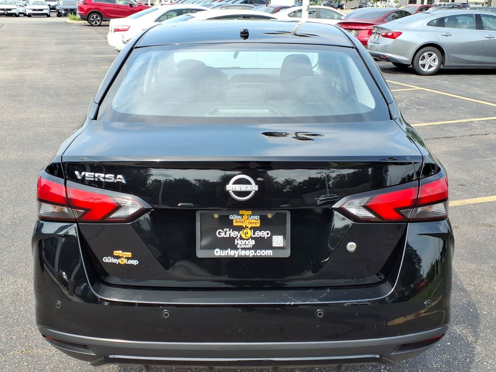 Used 2024 Nissan Versa S w/ S Plus Package FWD image 9