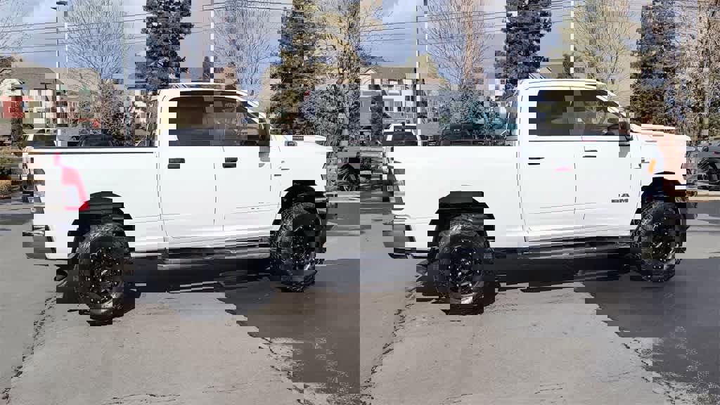 Used 2024 RAM 2500 Big Horn image 9