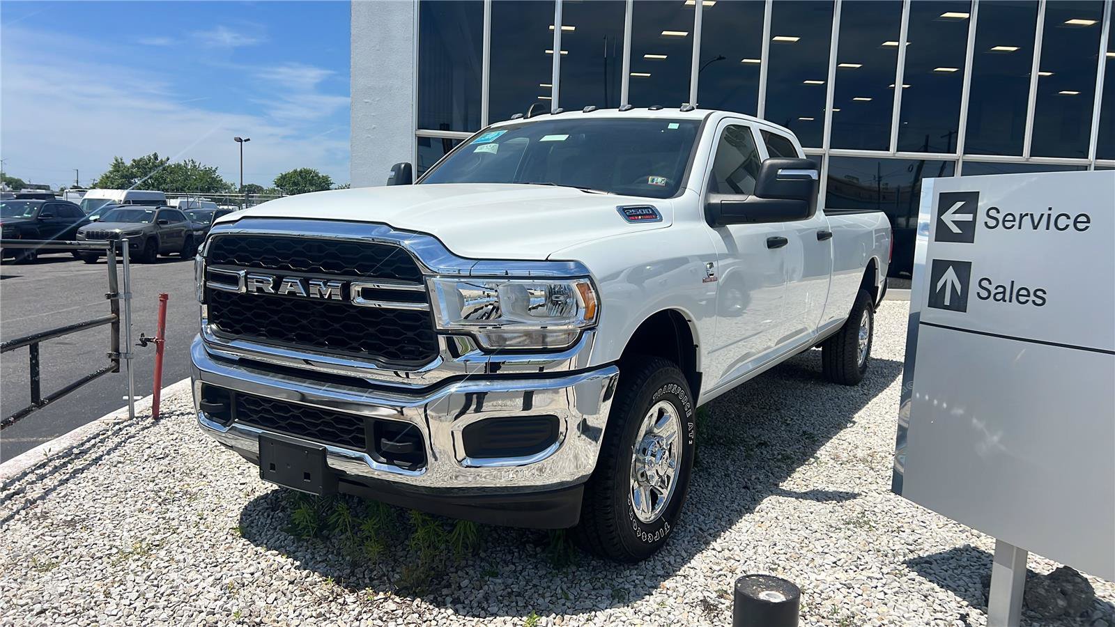 Certified 2024 RAM 2500 Tradesman w/ Chrome Appearance Group AWD/4WD image 2