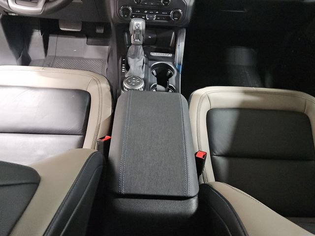 Used 2024 Ford Bronco Wildtrak AWD/4WD image 12