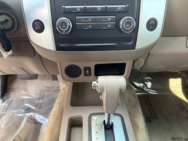 Used 2012 Nissan Frontier SV image 24