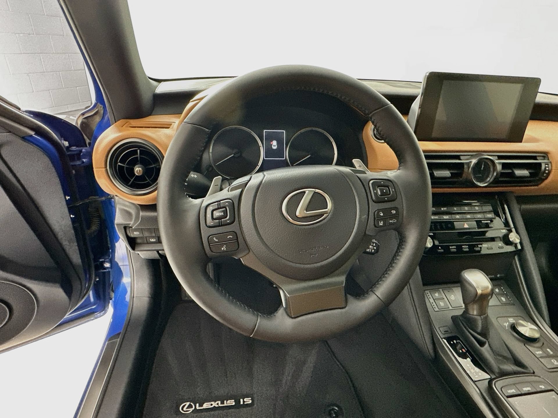 Used 2023 Lexus IS 300 w/ Premium Package RWD image 12